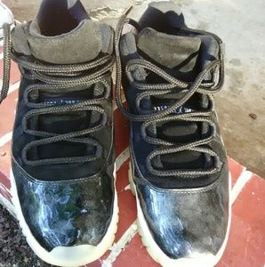 Air Jordan 11 retro low Barons